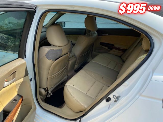 Honda Accord Sedan Vehicle Image 06