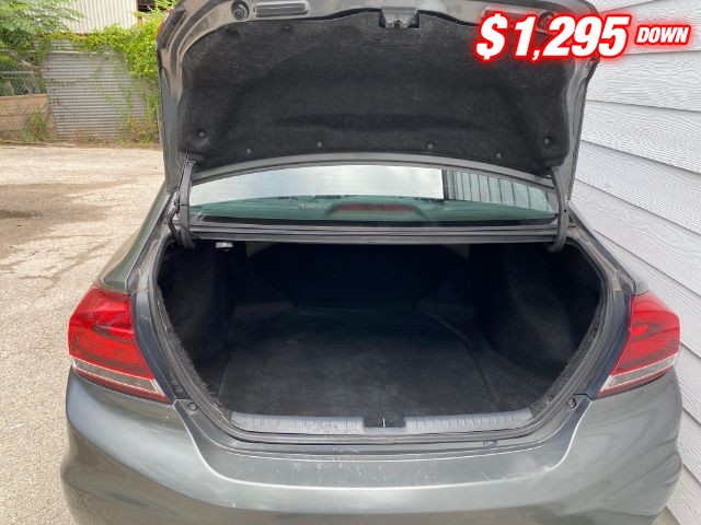 Honda Civic Sedan Vehicle Image 07