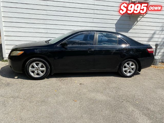 Toyota Camry Vehicle Image 02