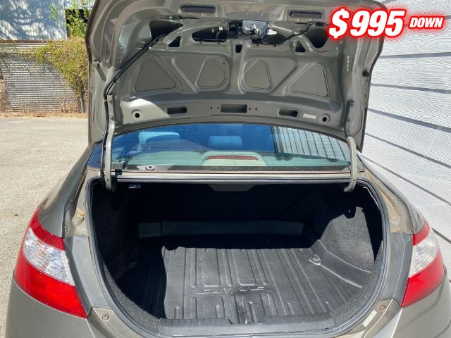 Honda Civic Coupe Vehicle Image 06
