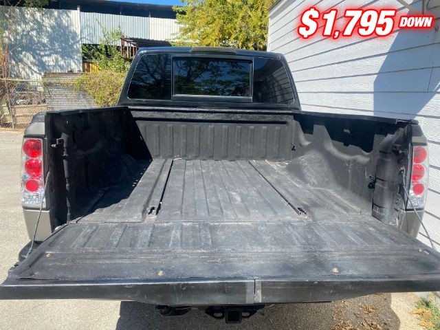 Nissan Titan Vehicle Image 07