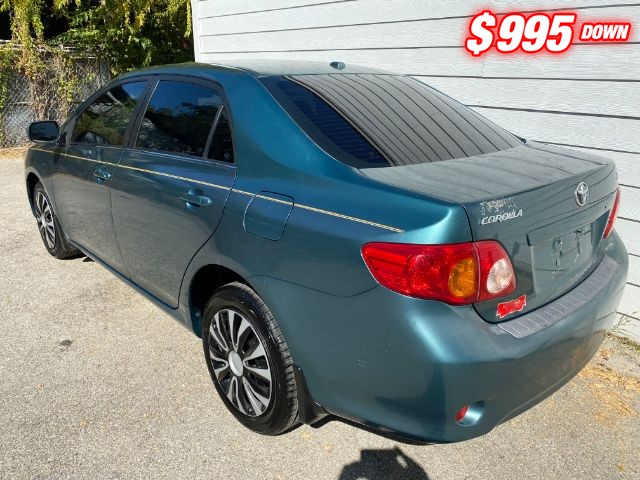 Toyota Corolla Vehicle Image 03
