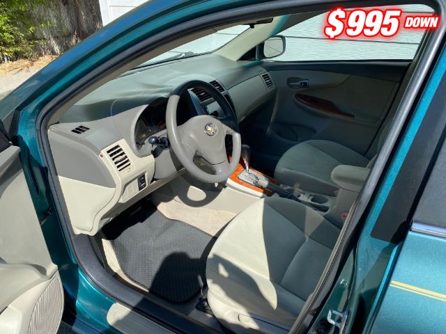 Toyota Corolla Vehicle Image 05