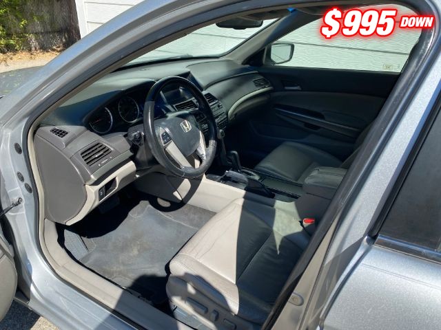 Honda Accord Sedan Vehicle Image 05