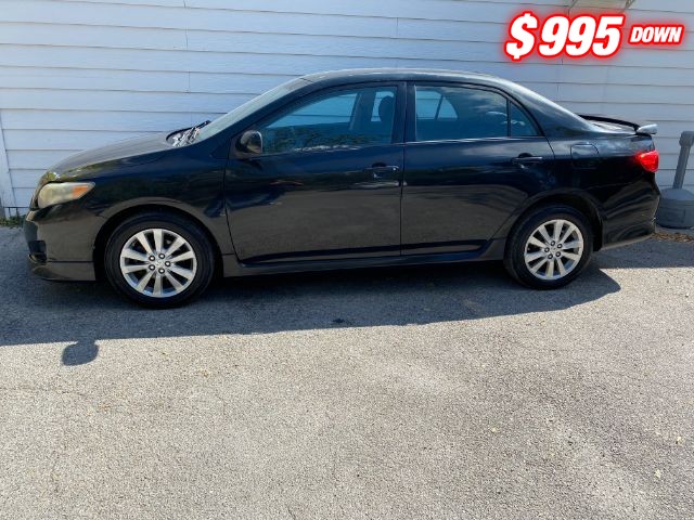Toyota Corolla Vehicle Image 02