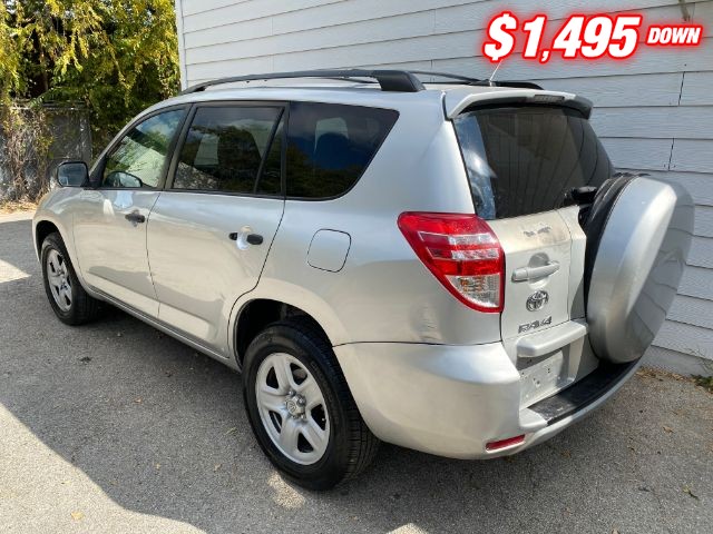 Toyota RAV4 Vehicle Image 03