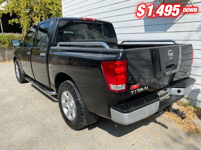 Nissan Titan Vehicle Image 03