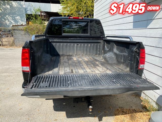 Nissan Titan Vehicle Image 07