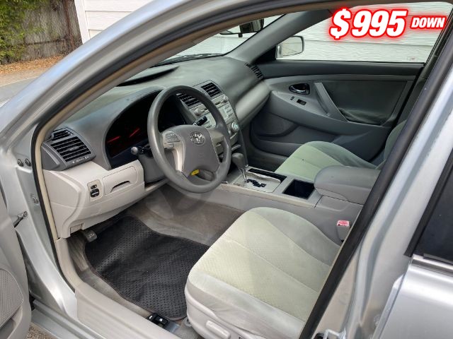 Toyota CAMRY Vehicle Image 06