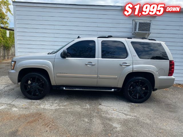 Chevrolet TAHOE Vehicle Image 02