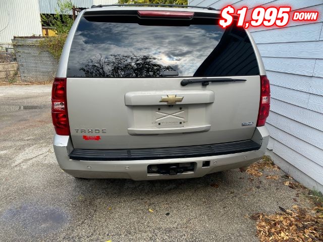 Chevrolet TAHOE Vehicle Image 04