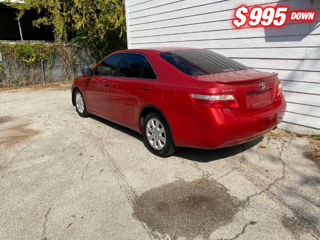 Toyota Camry Vehicle Image 03