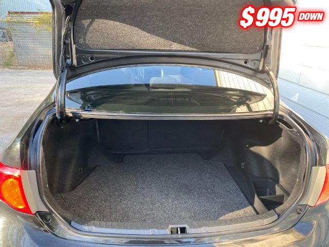 Toyota Corolla Vehicle Image 07