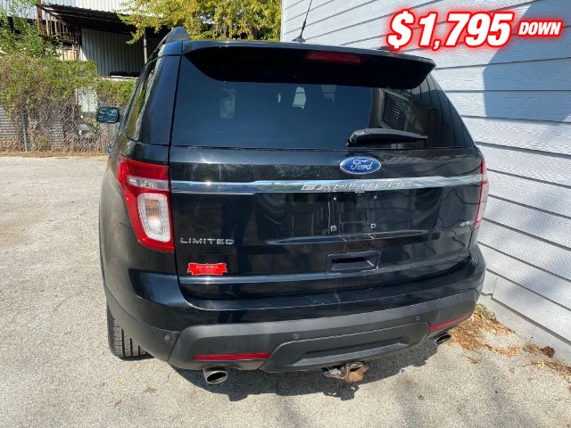 Ford Explorer Vehicle Full-screen Gallery Image 04