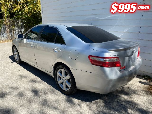 Toyota Camry Vehicle Image 03