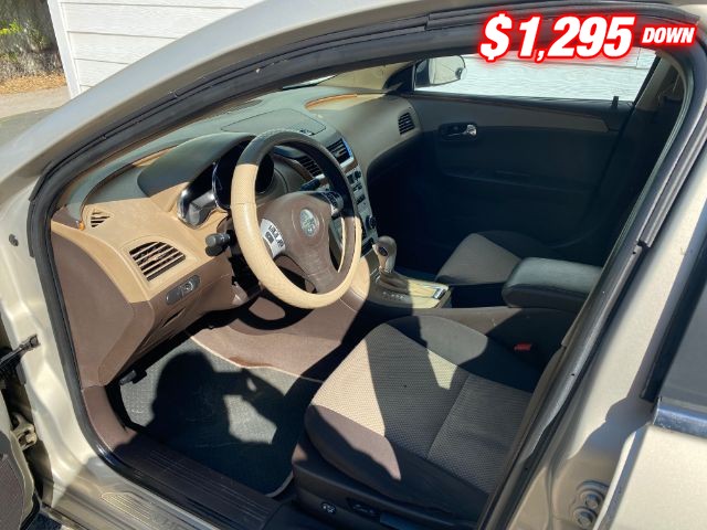 Chevrolet Malibu Vehicle Image 05