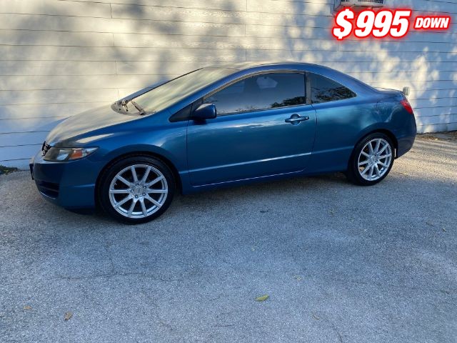 Honda Civic Coupe Vehicle Image 02