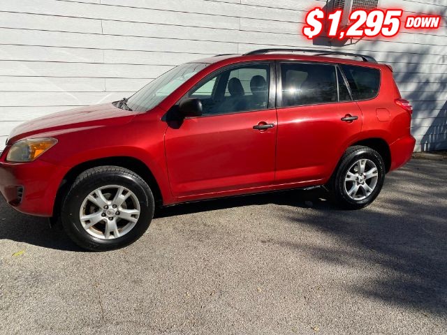 Toyota RAV4 Vehicle Image 02