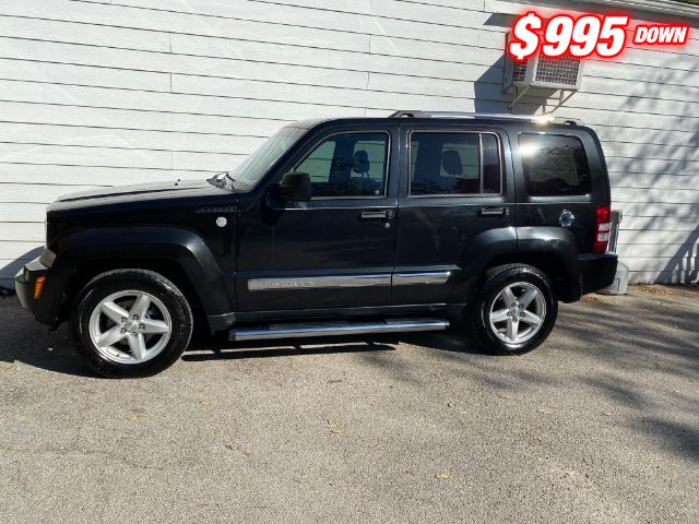 Jeep Liberty Vehicle Image 02