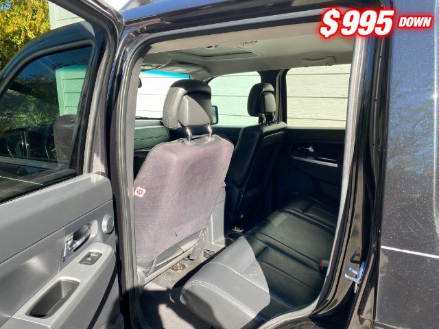 Jeep Liberty Vehicle Image 07