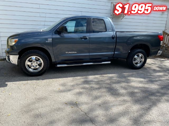 Toyota Tundra Vehicle Image 02