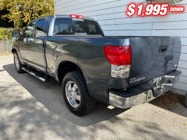 Toyota Tundra Vehicle Image 03