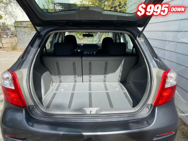 Toyota Matrix Vehicle Image 07