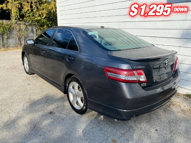 Toyota Camry Vehicle Image 03