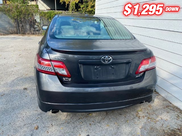 Toyota Camry Vehicle Image 04