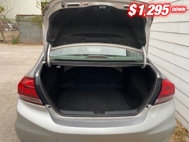 Honda Civic Sedan Vehicle Image 07