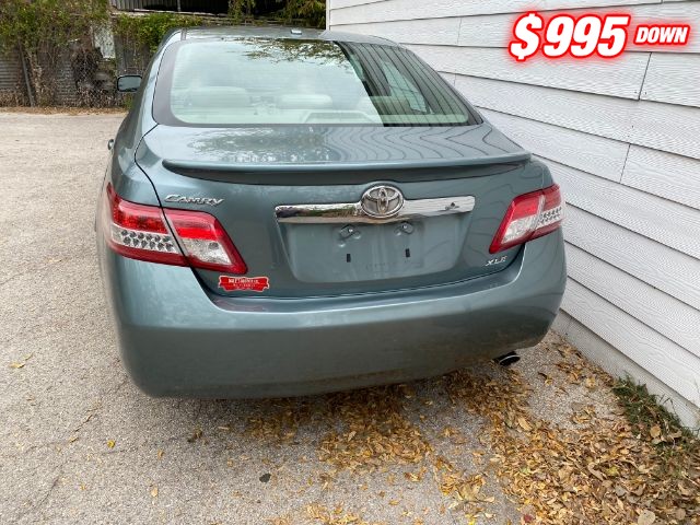 Toyota Camry Vehicle Image 04