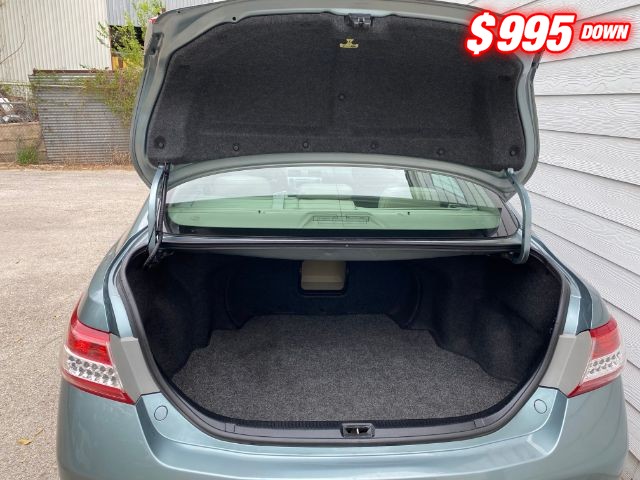 Toyota Camry Vehicle Image 07