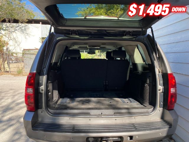 Chevrolet Tahoe Vehicle Image 07