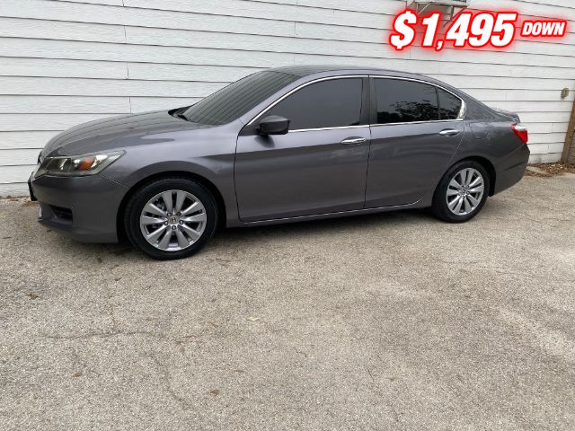 Honda Accord Sedan Vehicle Image 02