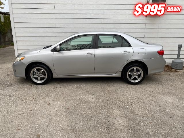 Toyota Corolla Vehicle Image 02