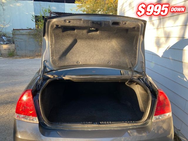 Chevrolet Impala Vehicle Image 07