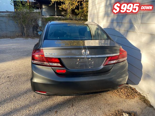 Honda Civic Sedan Vehicle Image 04