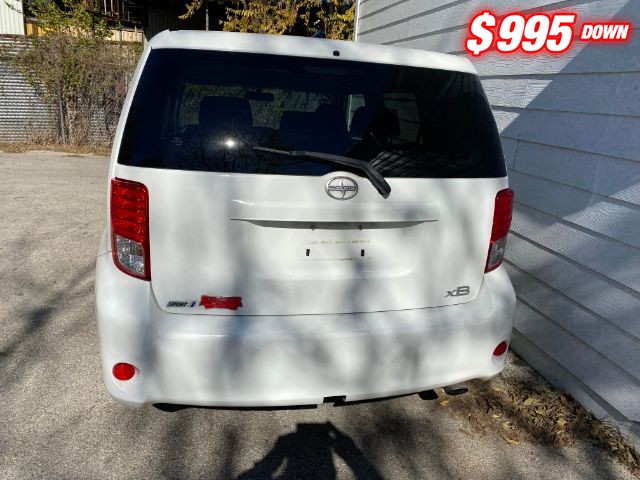Scion xB Vehicle Image 04