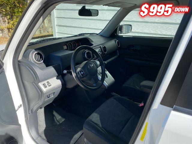 Scion xB Vehicle Image 05