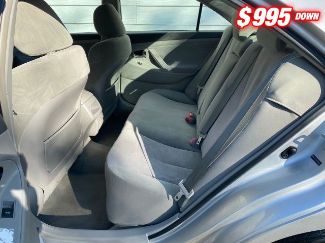 Toyota Camry Vehicle Image 06