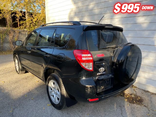 Toyota RAV4 Vehicle Image 03