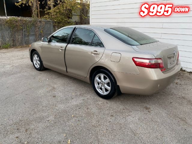 Toyota Camry Vehicle Image 03