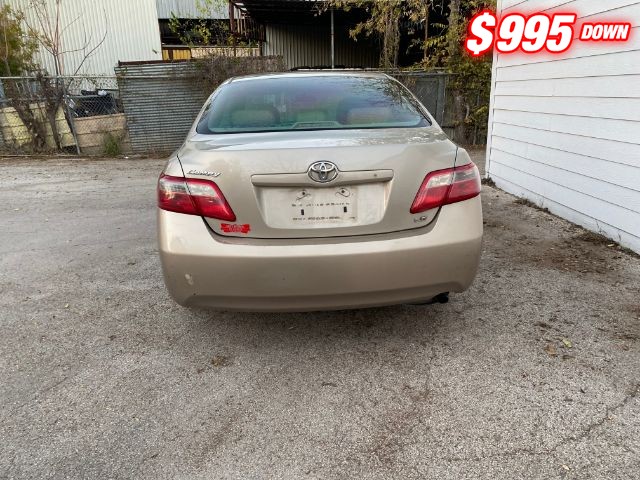 Toyota Camry Vehicle Image 04