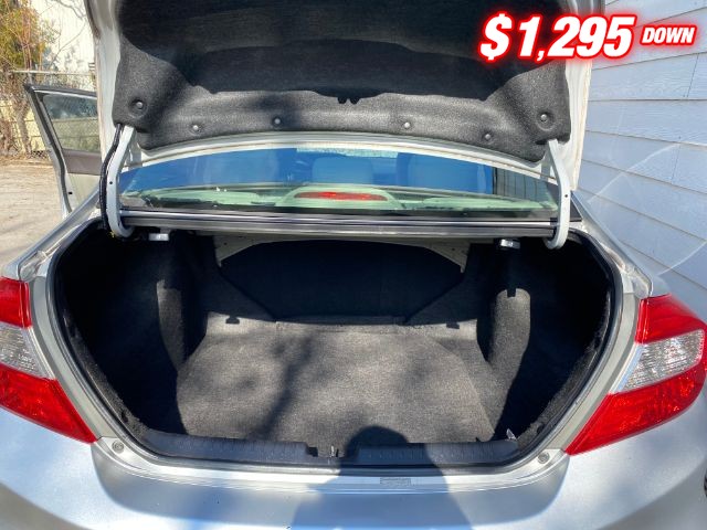 Honda Civic Sedan Vehicle Image 07