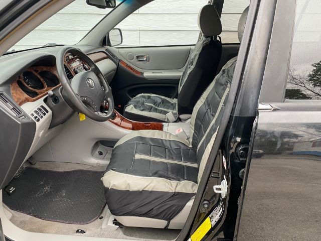 Toyota Highlander Vehicle Image 05