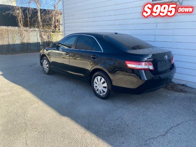 Toyota Camry Vehicle Image 03