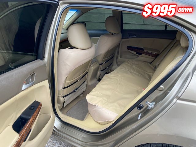 Honda Accord Sedan Vehicle Image 06