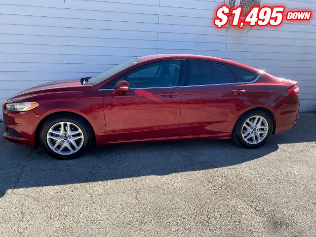 Ford Fusion Vehicle Image 02