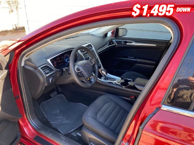 Ford Fusion Vehicle Image 05