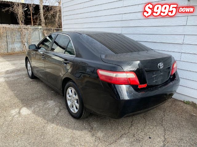 Toyota Camry Vehicle Image 03